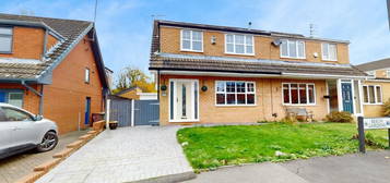 3 bedroom semi-detached house for sale