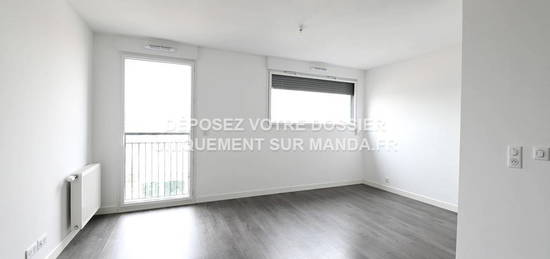 Studio  à louer, 1 pièce, 32 m², Étage 3/–