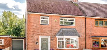 3 bed semi-detached house for sale