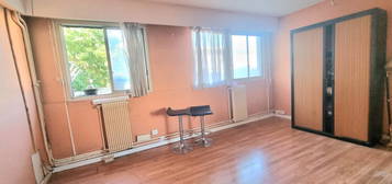 Appartement  à vendre, 3 pièces, 2 chambres, 47 m²