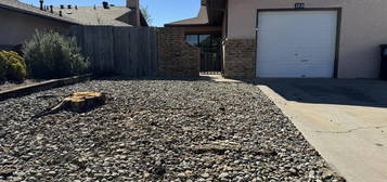 32 Bent Tree Rd Unit D, Roswell, NM 88201