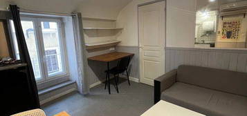 Studio 1 pièce 22 m²