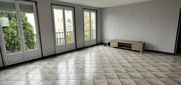 Location appartement 4 pièces 80 m²