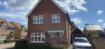 3 bedroom detached house