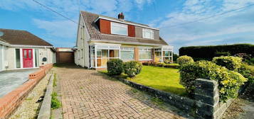 3 bed semi-detached house for sale