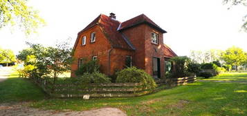 Bauernhaus mit ganz viel Charme, Einliegerwohnung und Ausbaupotential im begehrten Süttorf - Neetze