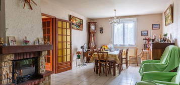 Maison  à vendre, 5 pièces, 3 chambres, 116 m²