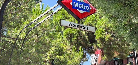 Piso en venta en avenida de Abrantes