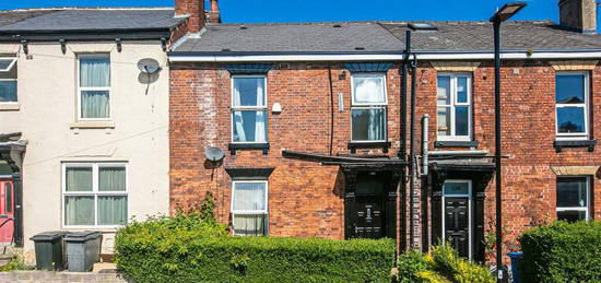 7 bedroom terraced house for sale