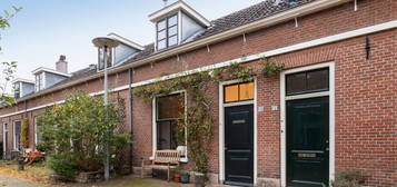 Hovenstraat 10