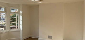 3 bed terraced house to rent