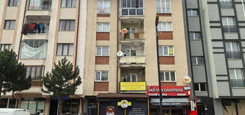 SEYRANTEPE MAH.ANAYOL ÜZERİNDE SATLIK ARAKAT 3+1 DAİRE