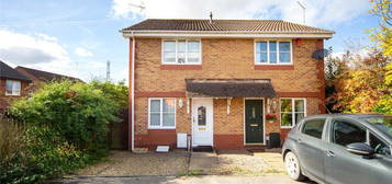 2 bedroom semi-detached house to rent