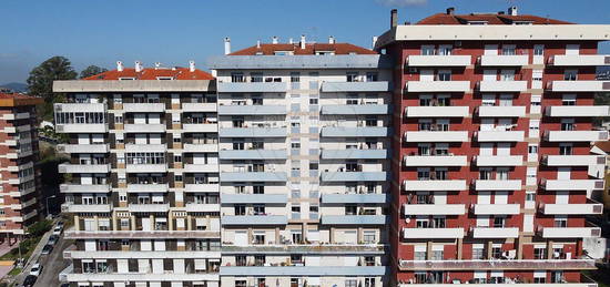 Apartamento T4 à venda em Coimbra