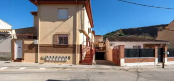 Casa adosada en Carretera de La Sierra