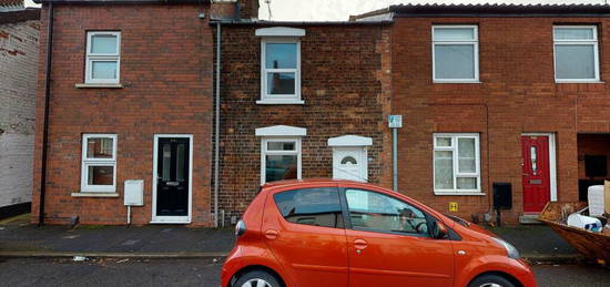 2 bedroom terraced house