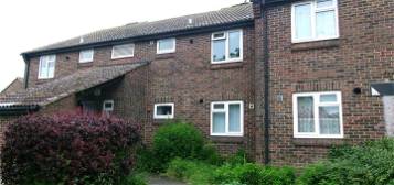 Flat to rent in Lucerne Drive, Seasalter, Whitstable CT5