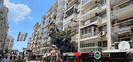 Alsancak Ali etinkaya Bulvarnda 175 m2 Satlk 4+1 Daire