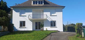 Maison 6 pièces 166 m²