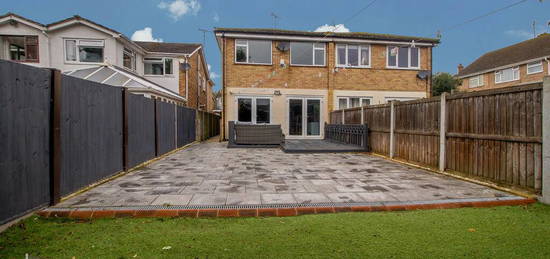 4 bedroom semi-detached house for sale