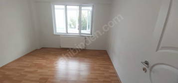 ZÜMRÜT İNŞAAT TAN MEMURA KİRALIK DAİRE 80 M2 2+1 DOGALGAZKOMBİLİ