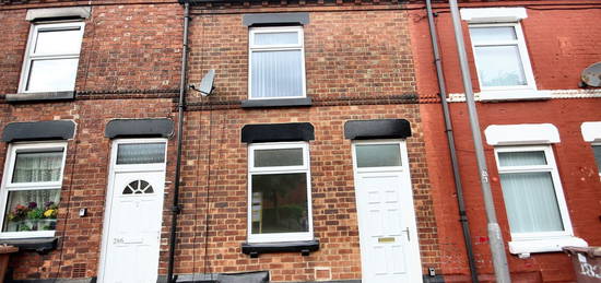 Terraced house to rent in Boundary Road, St. Helens WA10