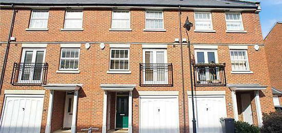 4 bedroom terraced house for sale