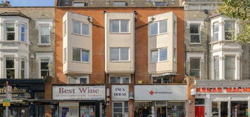 Flat for sale in Shepherds Bush Road, London W6