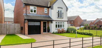 4 bedroom detached house