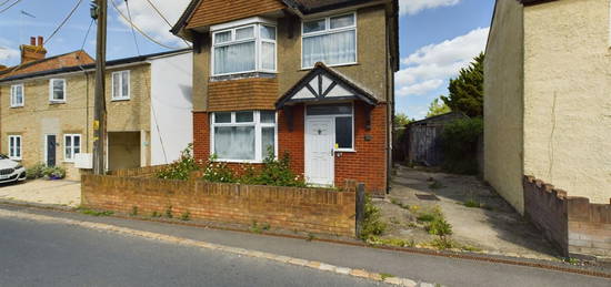 3 bed detached house for sale