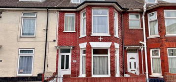 5 bedroom terraced house for sale