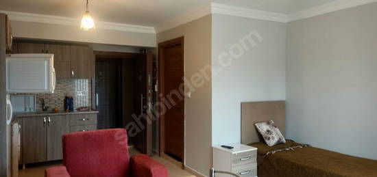 URLA MERKEZE YAKİN EŞYALİ KİRALİK STÜDYO DAİRE