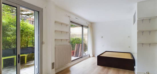 Appartement Paris 1 pièce(s) 30.31 m2