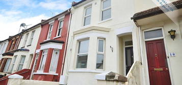 Terraced house to rent in Byron Road, Gillingham ME7