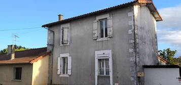 Maison à vendre 3 pièces CHABANAIS (16)