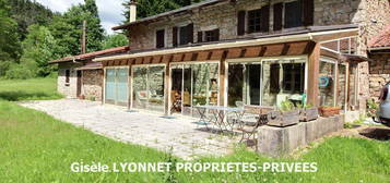 St Julien Molhesabate 43220 Maison pierre 220 m² habitables 4 chambres sur 6000m² de terrain plat