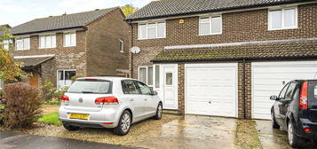 3 bed semi-detached house for sale