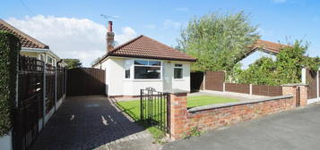 3 bedroom detached bungalow to rent