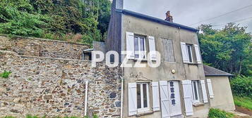 Maison à vendre -proximité immédiate centre-ville de Coutances - vue sur le bocage- Référence 167078