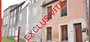 MAISON AVEC PETIT PRIX ET ASSAINISSEMENT TOUT A L'EGOUT :