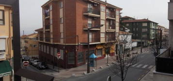 Apartamento en venta en Baza