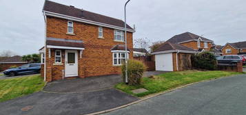 3 bedroom detached house to rent