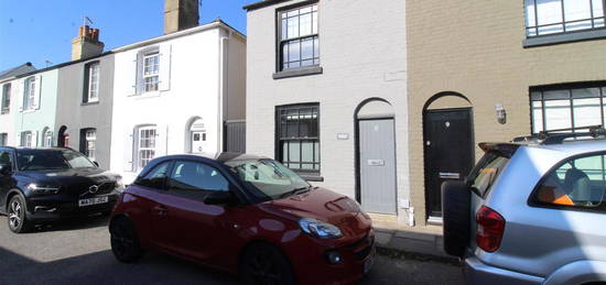 End terrace house to rent in York Road, Walmer, Deal CT14