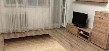 Apartament de 2 camere, 45 mp, circular, AC, zona Tineretului