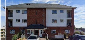 Flat to rent in Flat 6, Howsell Road, Malvern Link WR14