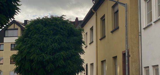 Erdgeschoss 3Zi. Wohnung mit Garten in zentraler Lage, Stadtmitte