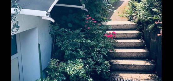 Wohnung mit Garten Terrasse