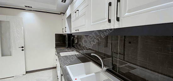 ŞİRİNTEPE MAH.'DE CADDE ÜZERİ SATILIK 3+1 ULTRA LÜX DAİRE ES-16