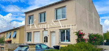 Vente maison 9 pièces 177 m²