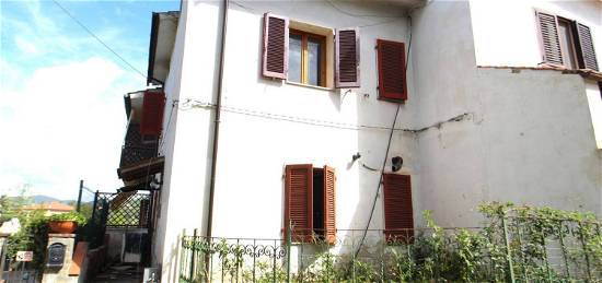 Casa indipendente in vendita in via Pianizzoli s.n.c
